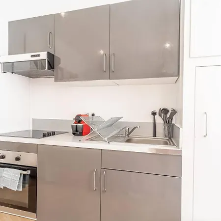 With Easy Access To Monaco Hébergement de vacances